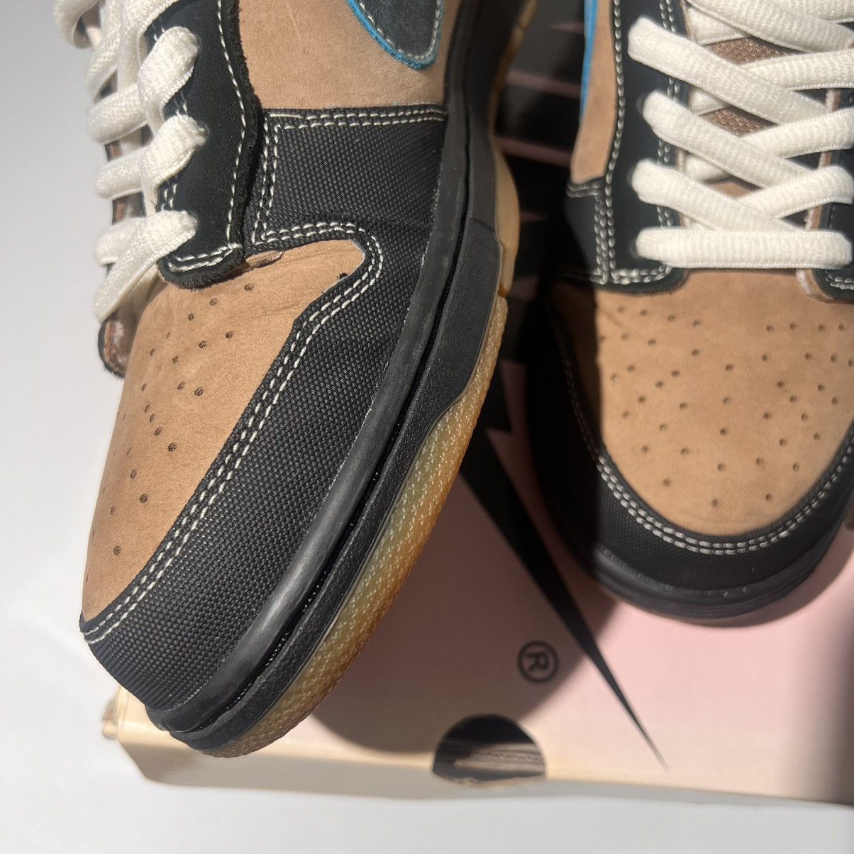 Nike NIKE SB DUNK LOW PRO SLAM CITY SKATES UK10 US11 Size US 11 / EU 44 - 6 Thumbnail