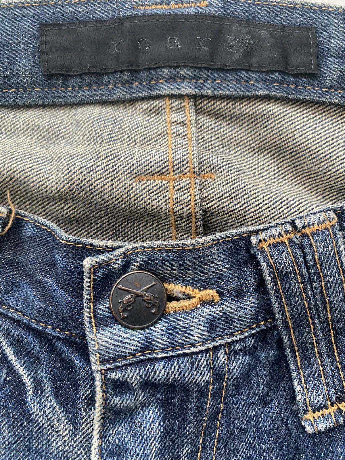 Roar Roar Crossgun Swarovski Distress Jeans Size US 31 - 10 Thumbnail