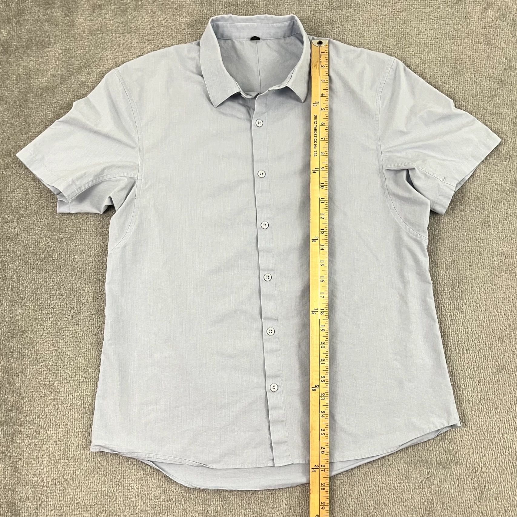 Lululemon Lululemon Button Up Shirt Mens Large Blue Short Sleeve Casual Stretch Business Size US L / EU 52-54 / 3 - 5 Thumbnail
