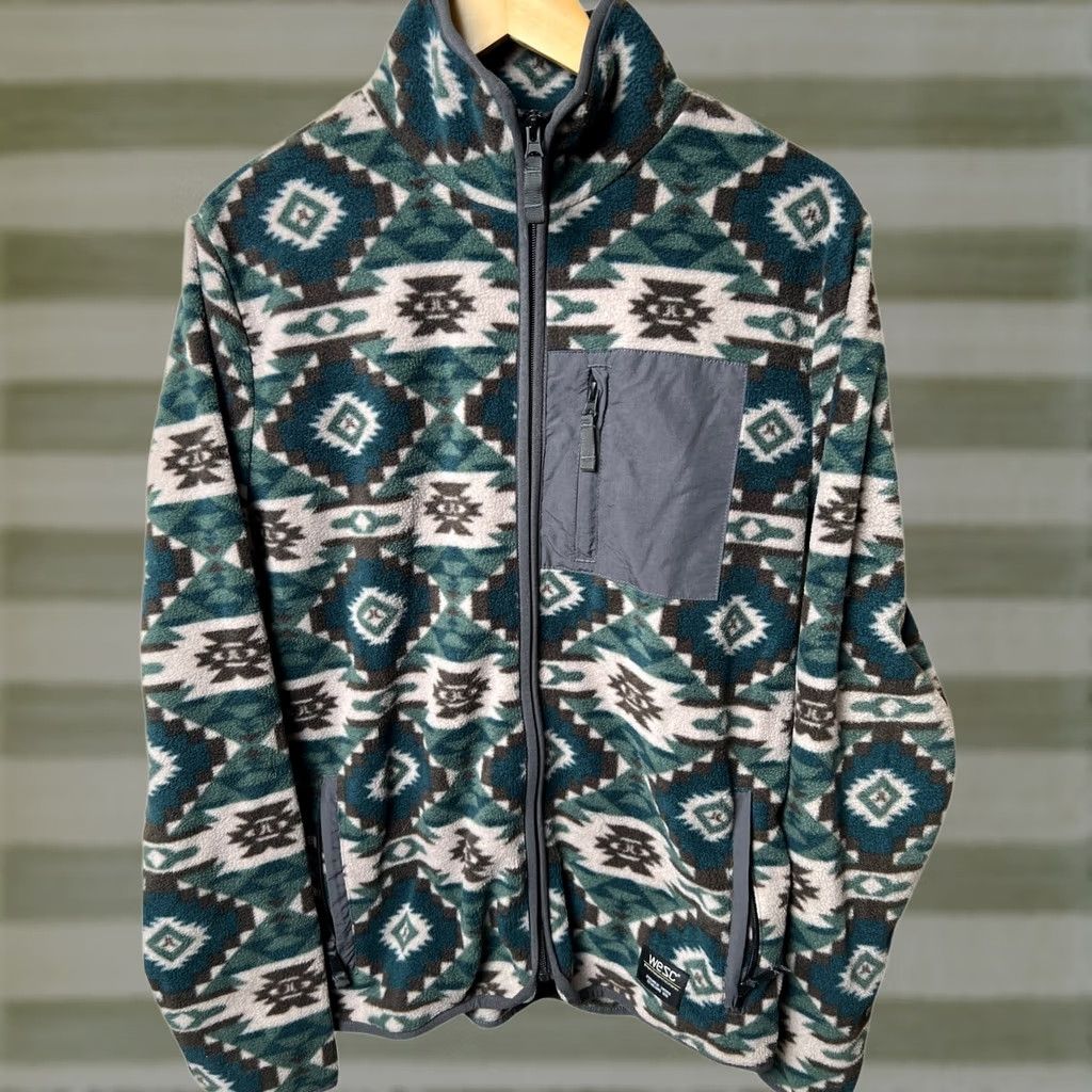 WeSC WESC UNisex Aztec Print Full Zip Fleece Jacket Men's Medium Green Size US M / EU 48-50 / 2 - 1 Thumbnail