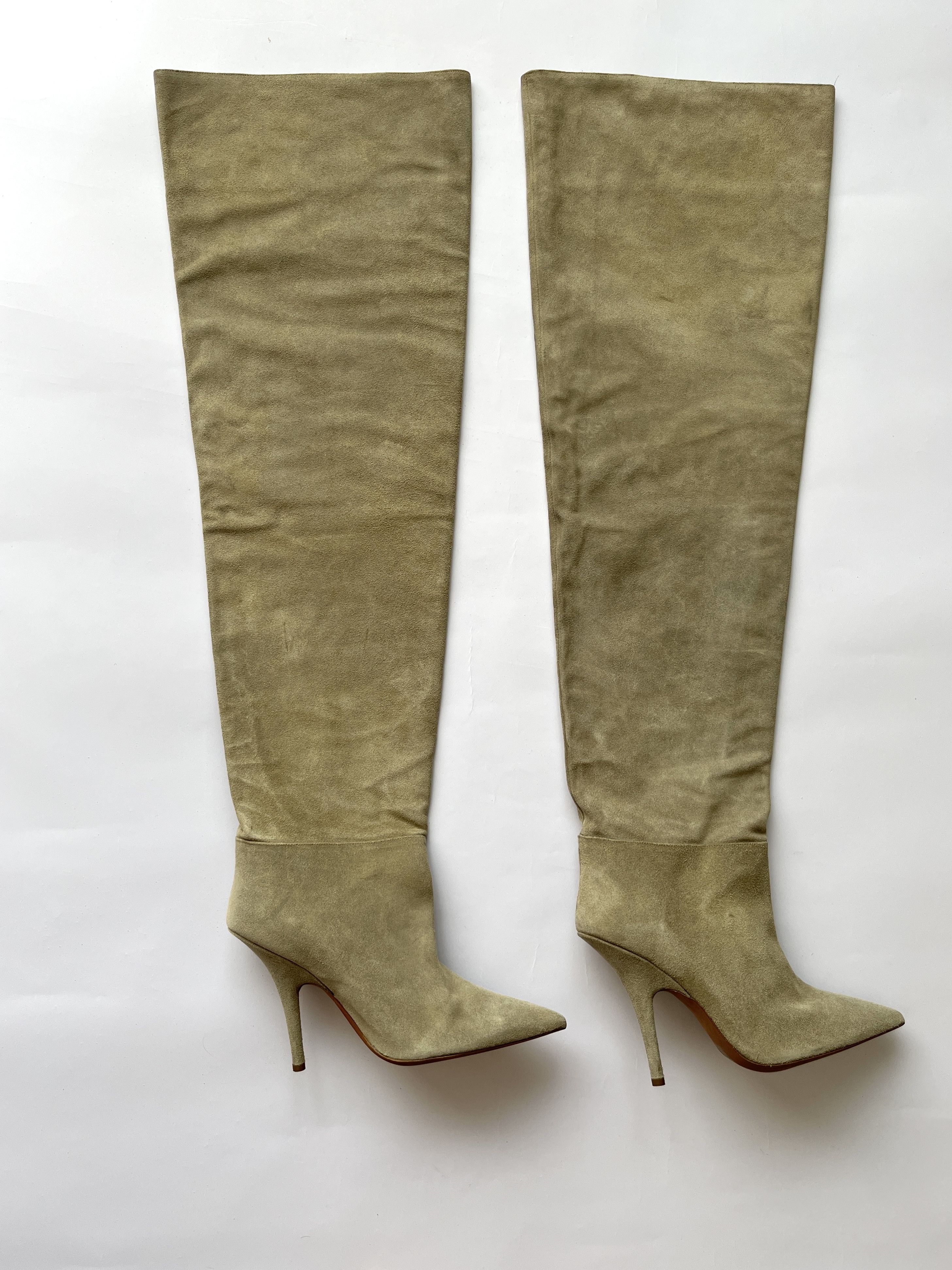 Yeezy ⚡️QUICK SALE⚡️2018 Yeezy Season 7 Beige Suede High Boots Size US 9 / IT 39 - 3 Thumbnail