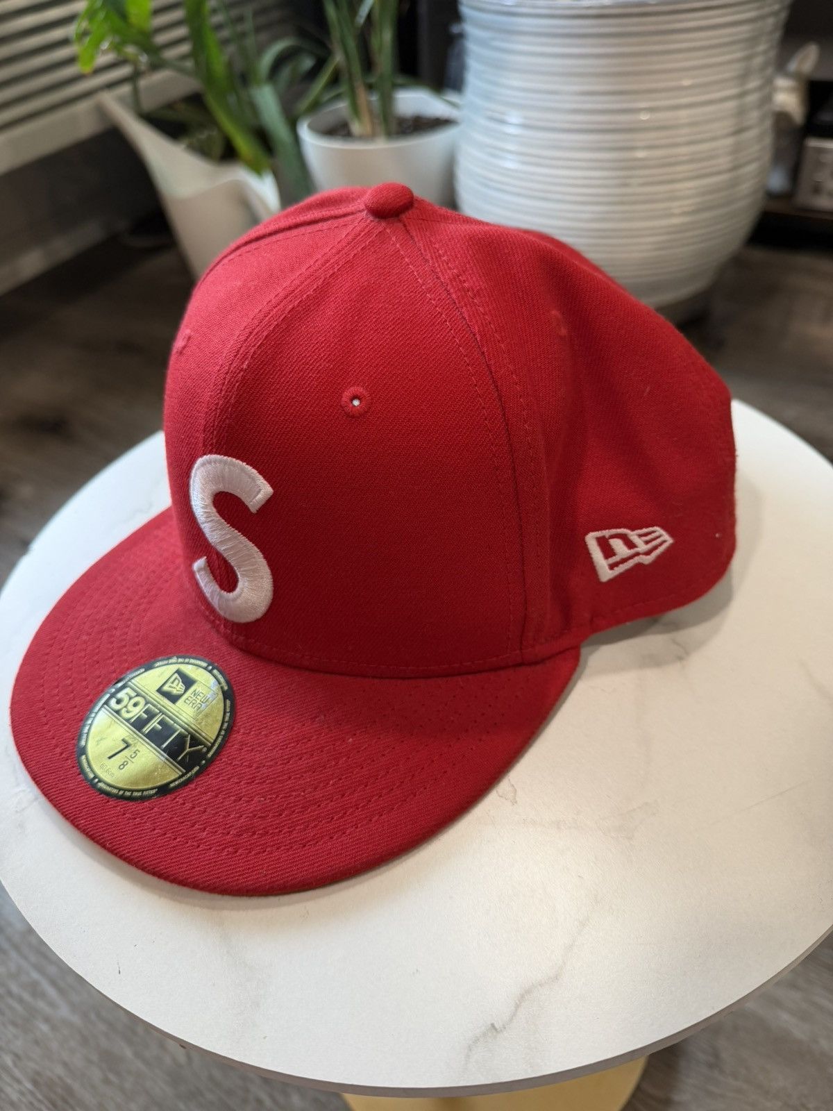 Supreme SUPREME JESUS PIECE FITTED RED/GOLD 7/58 Size ONE SIZE - 3 Thumbnail