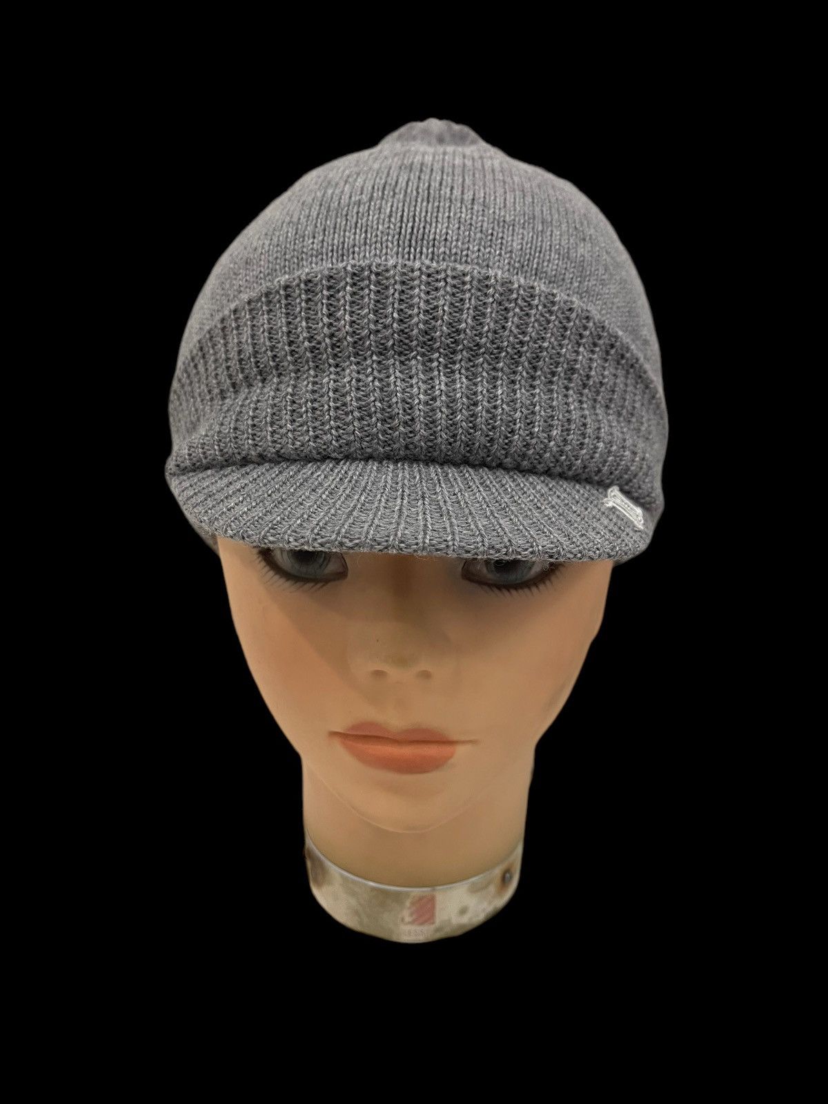 Celine Celine Bobble Hat Size ONE SIZE - 2 Thumbnail
