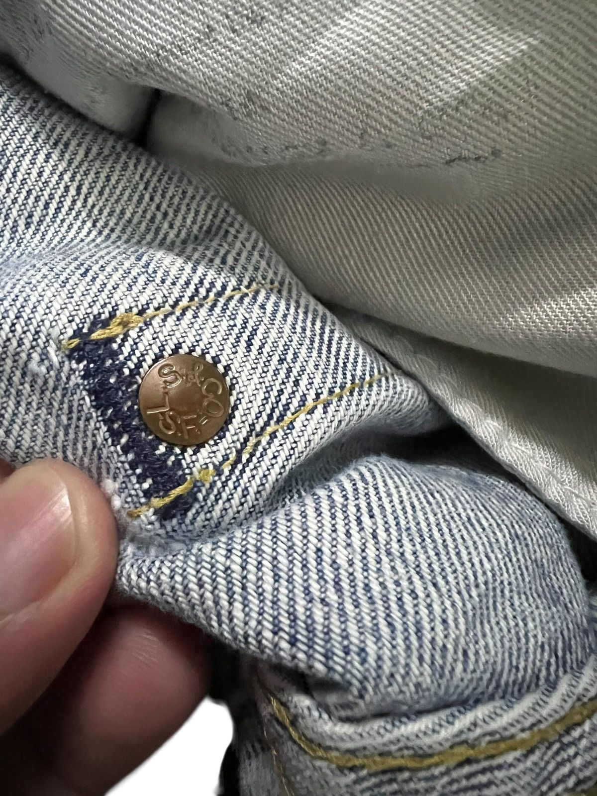 Levi's Vintage Levis 503B Big E Selvedge Faded Jean Size US 32 / EU 48 - 21 Thumbnail