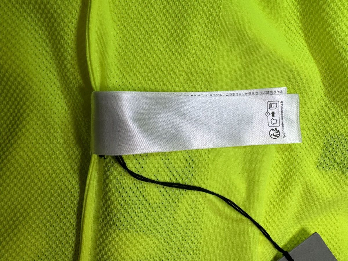 Balenciaga Balenciaga Fluo Yellow Striped Mesh Shirt Size M Size US M / EU 48-50 / 2 - 16 Thumbnail