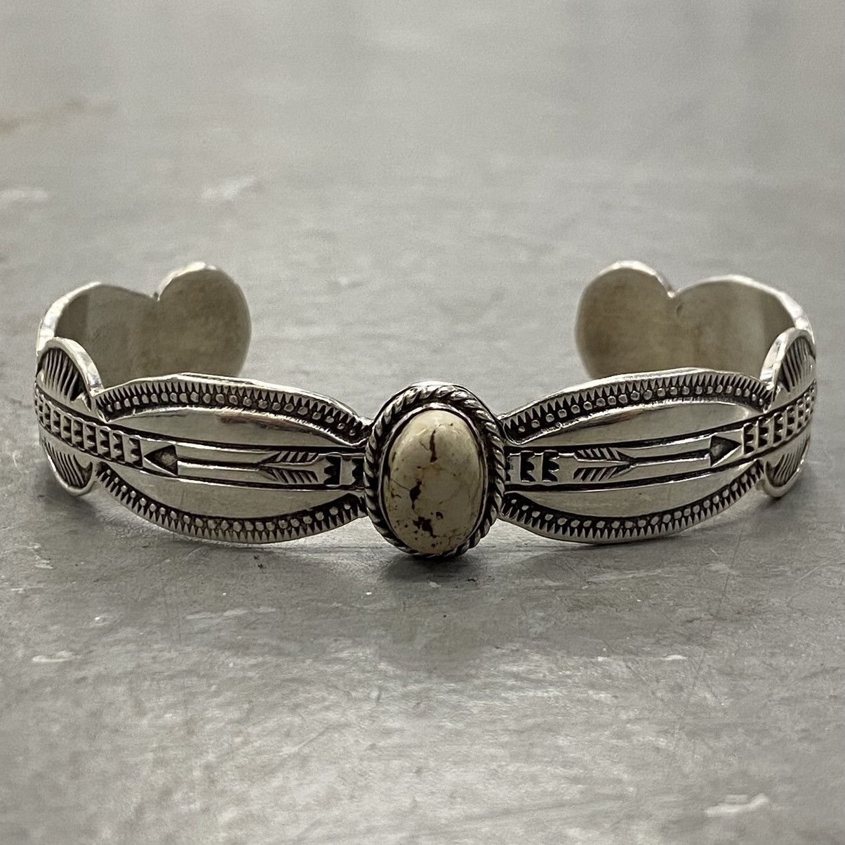 Kapital × Vintage Vtg 70s Navajo Sterling White Buffalo Stamped Cuff RARE Size ONE SIZE - 3 Thumbnail