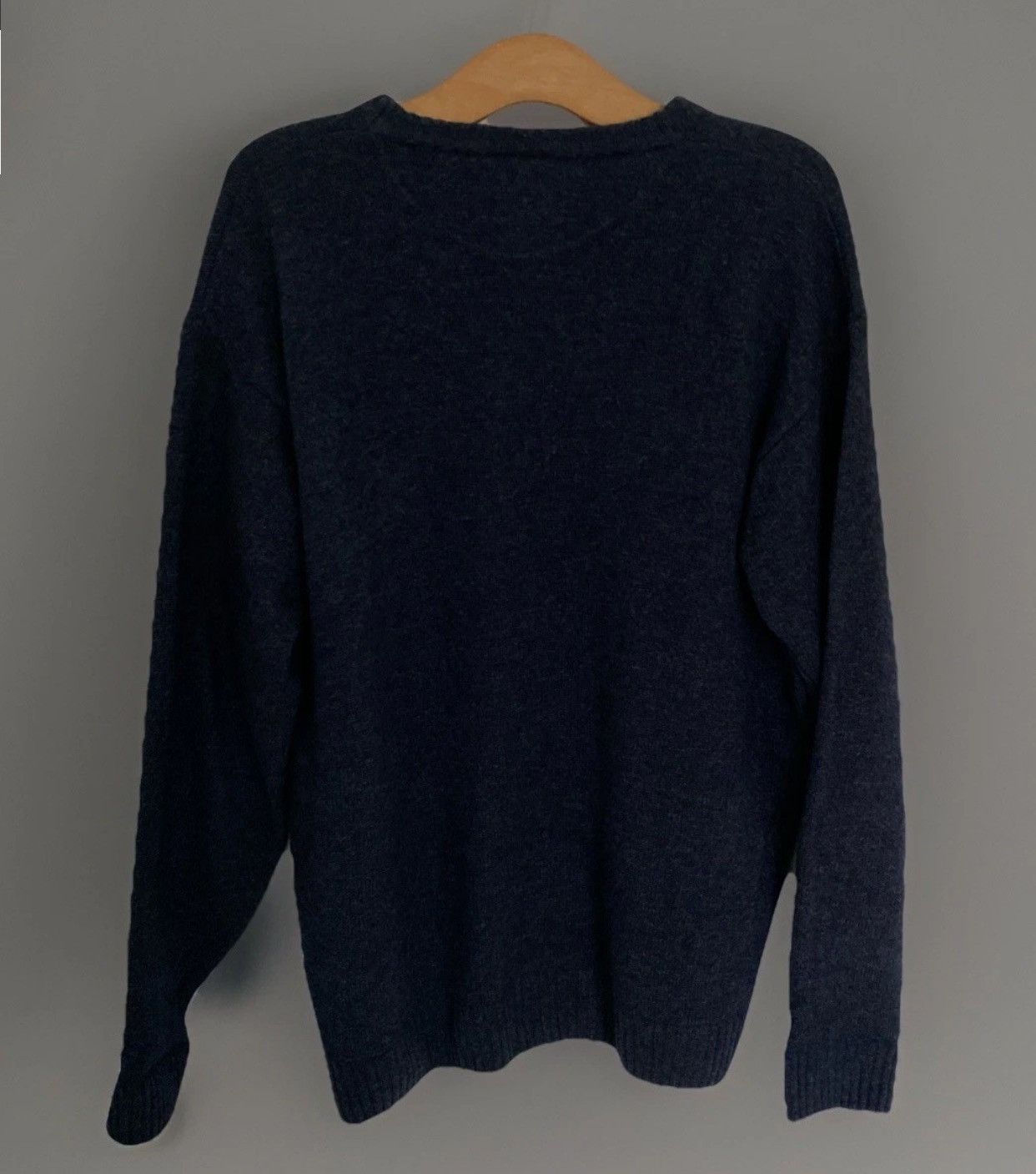Giorgio Armani Vintage Armani Jeans Men's Navy Wool Sweater Large Italy Size US L / EU 52-54 / 3 - 2 Thumbnail