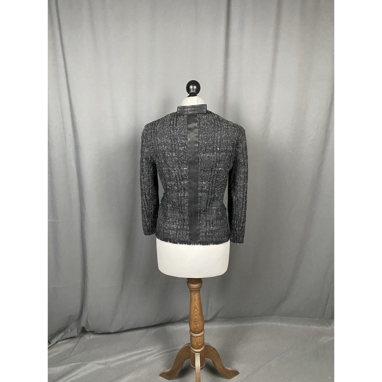 Burberry MINT! Burberry Wool Zipper Up Sequin Suit Jacket Dark Gray S Size M / US 6-8 / IT 42-44 - 8 Thumbnail
