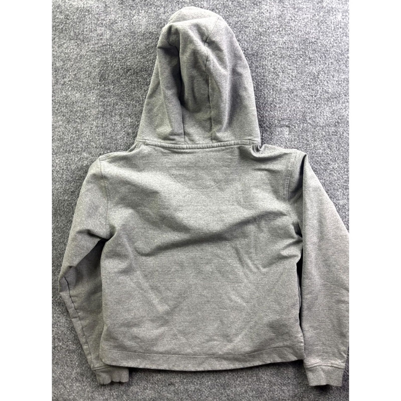 Patagonia Patagonia Hoodie Womens M Pullover Fleece Sweatshirt Bear Graphic Logo Gray Navidad? Size M / US 6-8 / IT 42-44 - 8 Thumbnail