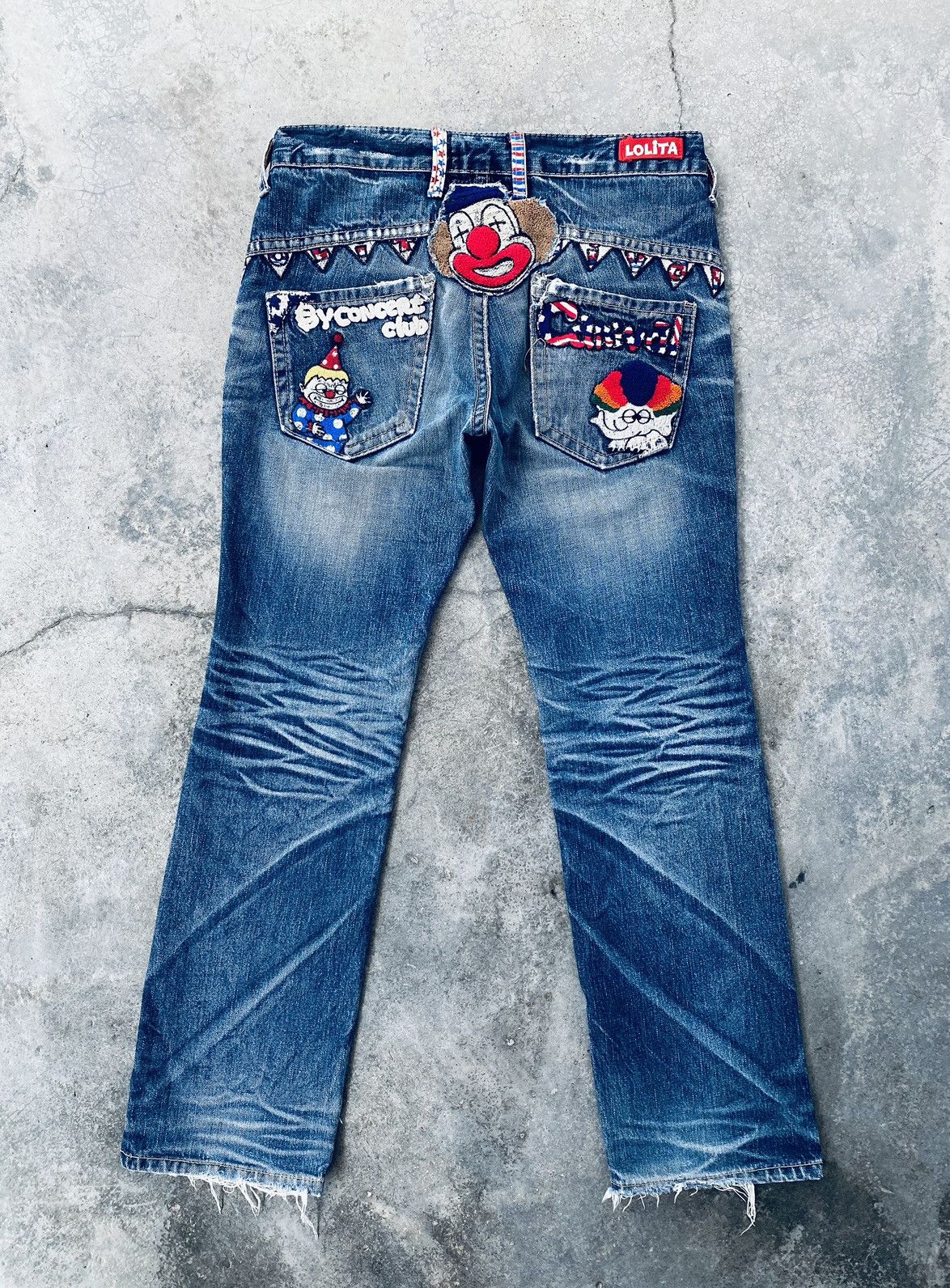 Japanese Brand Vintage Lolita Yoshitomo Nara Art Distressed Denim Pants Size US 34 / EU 50 - 2 Thumbnail