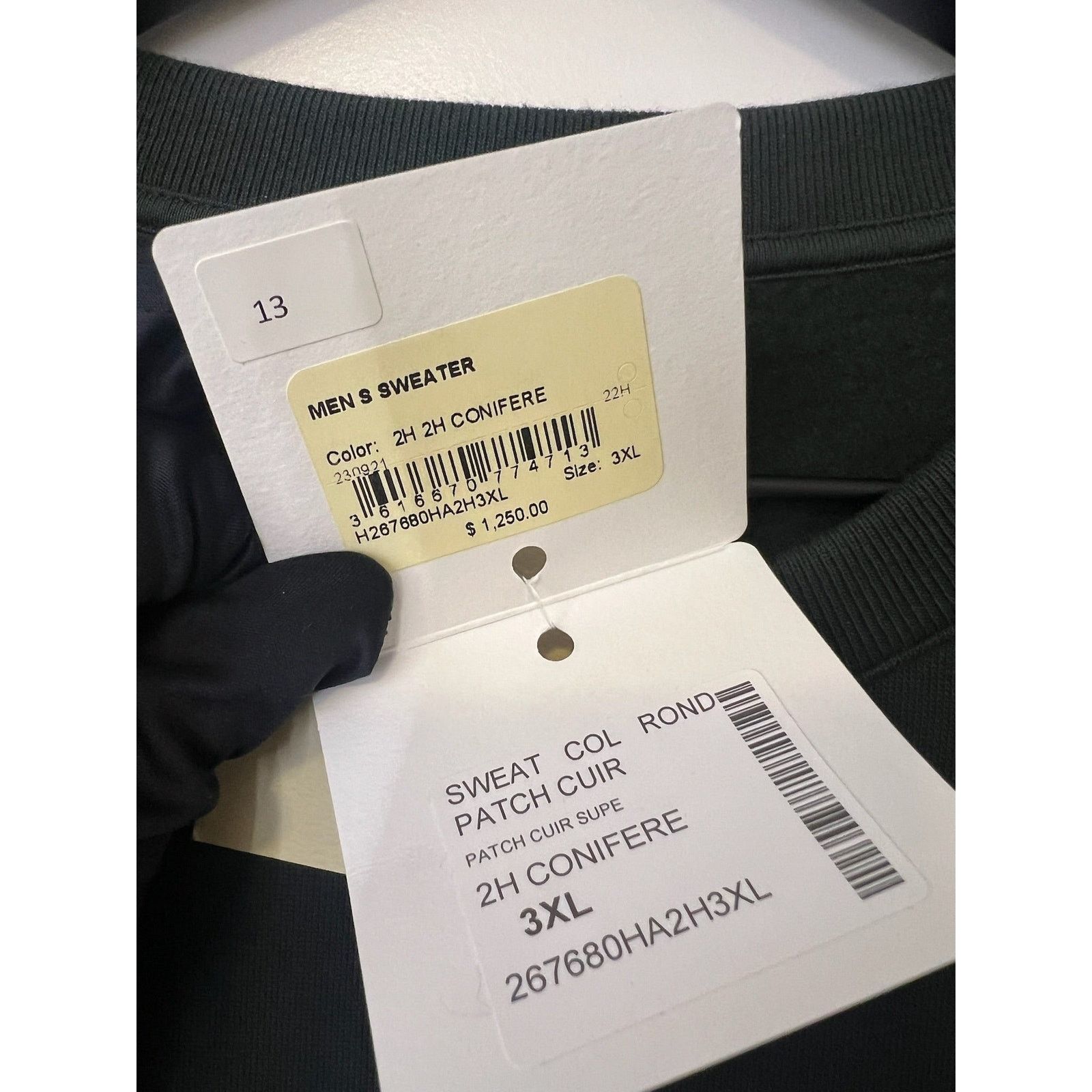 Hermes NWT! Hermès Super H Sweatshirt, Size 3XL Size US XXL / EU 58 / 5 - 5 Thumbnail