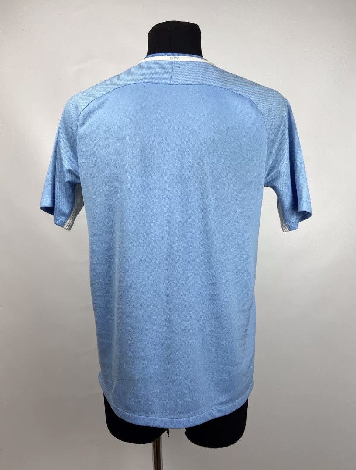 Nike FC Manchester City Jersey 2016/2017 Nike Size M Size US M / EU 48-50 / 2 - 3 Thumbnail