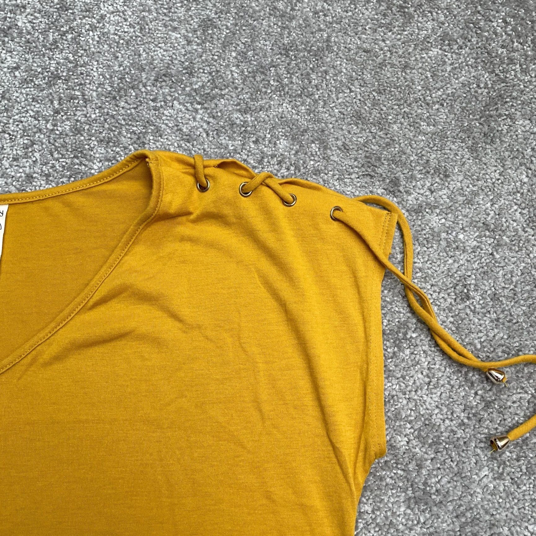 Vintage Perseption Concept Blouse Womens Small Mustard V-Neck Tie Stretch Casual Top Size S / US 4 / IT 40 - 3 Thumbnail