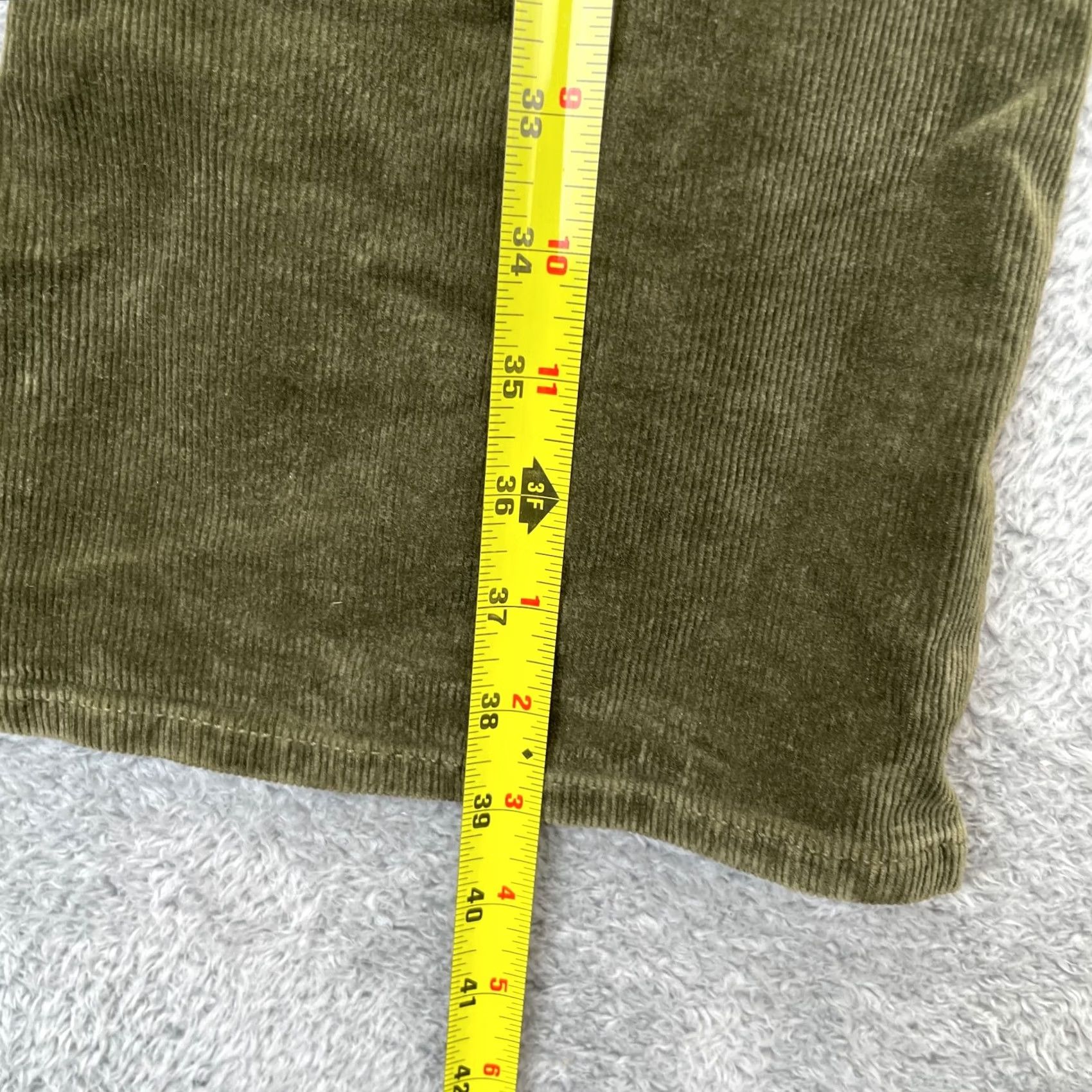 American Eagle Outfitters American Eagle Outfitters Green Corduroy Pants Womens 00 Flared Leg Cotton Logo Size 26" / US 2 / IT 38 - 7 Thumbnail
