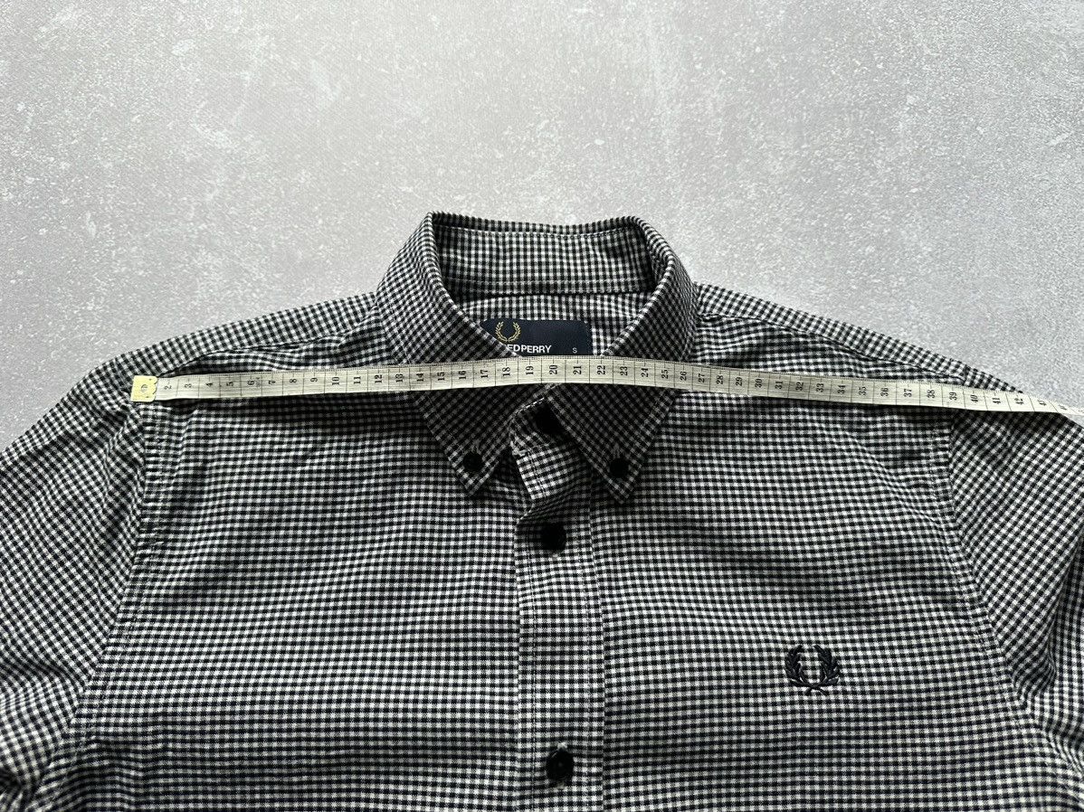Fred Perry × Vintage Shirts Long Sleeve Fred Perry size S Vintage Size US S / EU 44-46 / 1 - 9 Thumbnail