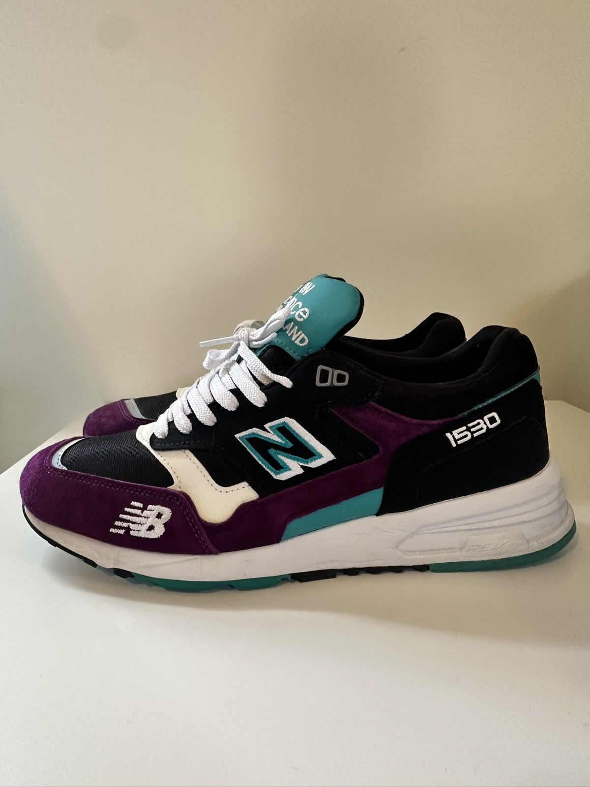 New Balance New Balance 1530 Made In England Size US 10.5 / EU 43-44 - 3 Thumbnail
