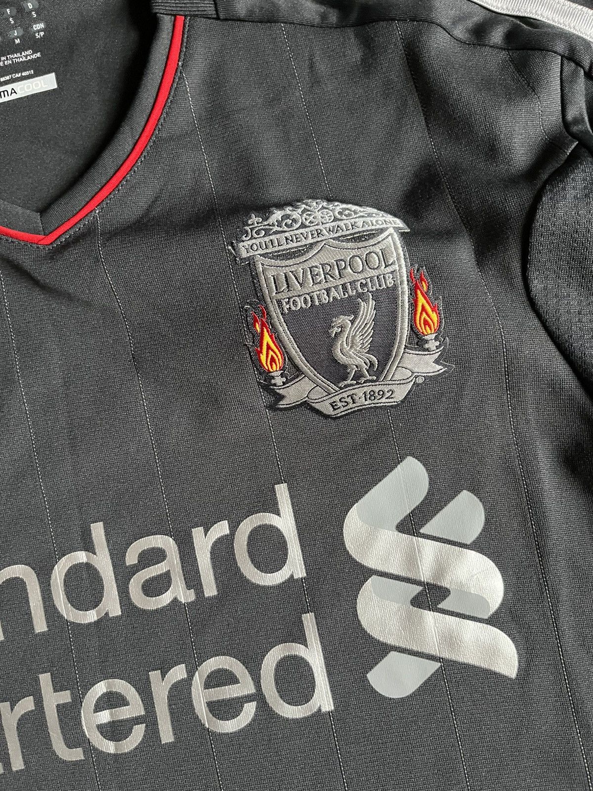 Adidas Vintage Adidas Liverpool 2011 2012 Away Football Jersey Size US S / EU 44-46 / 1 - 4 Thumbnail