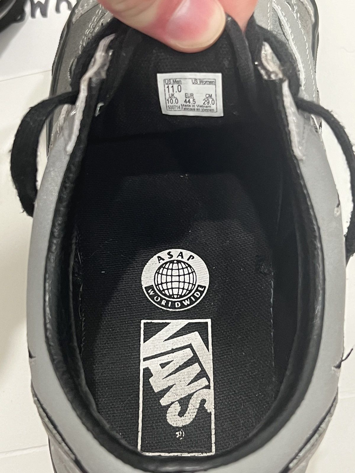 A$AP Rocky × Vans Vans Old Skool x A$AP Worldwide Silver Reflective Flames Size US 11 / EU 44 - 7 Thumbnail