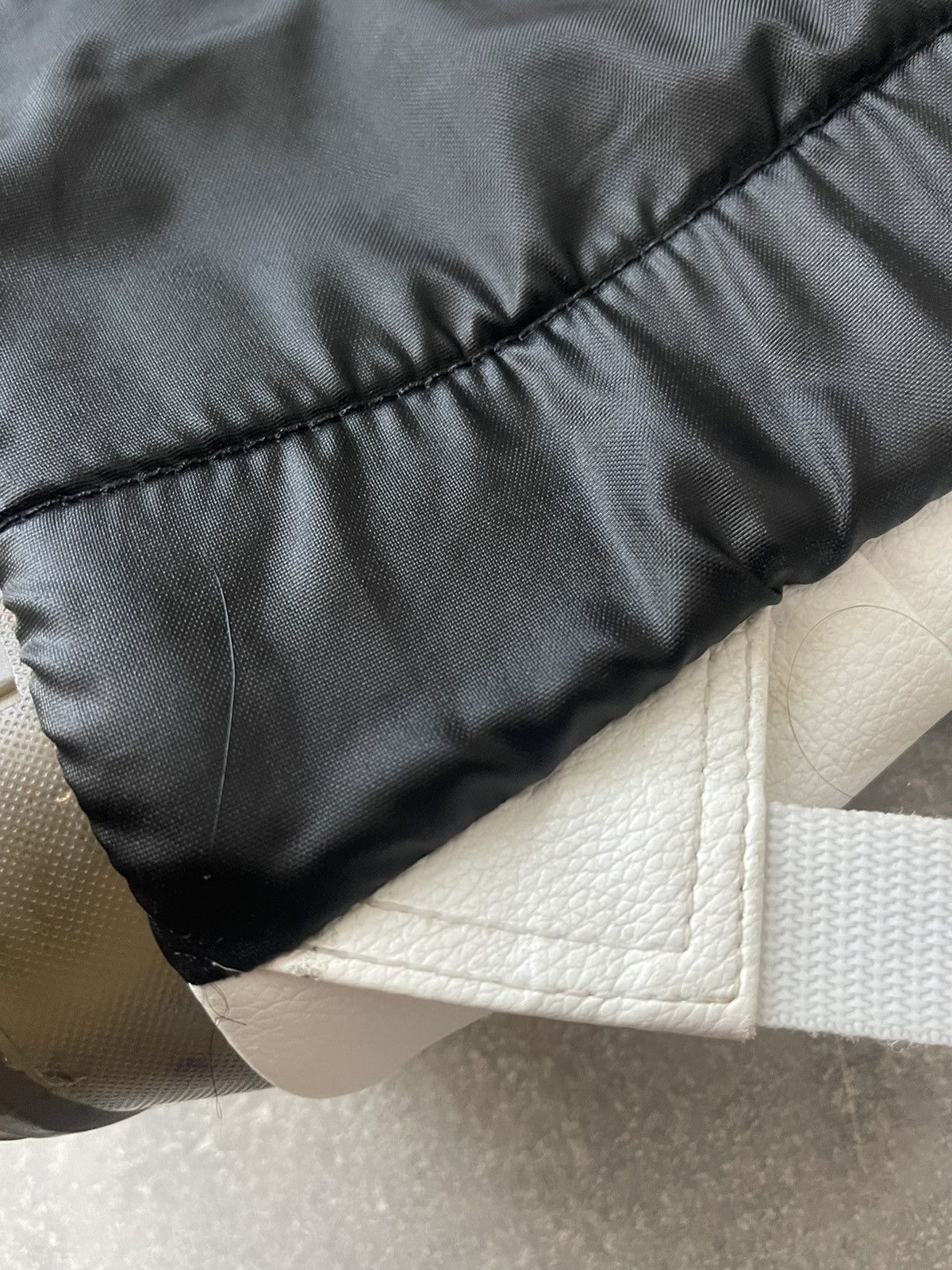 Nike Nike Leather Bag Bagpack VINTAGE ❗️❗️❗️ Size ONE SIZE - 14 Thumbnail