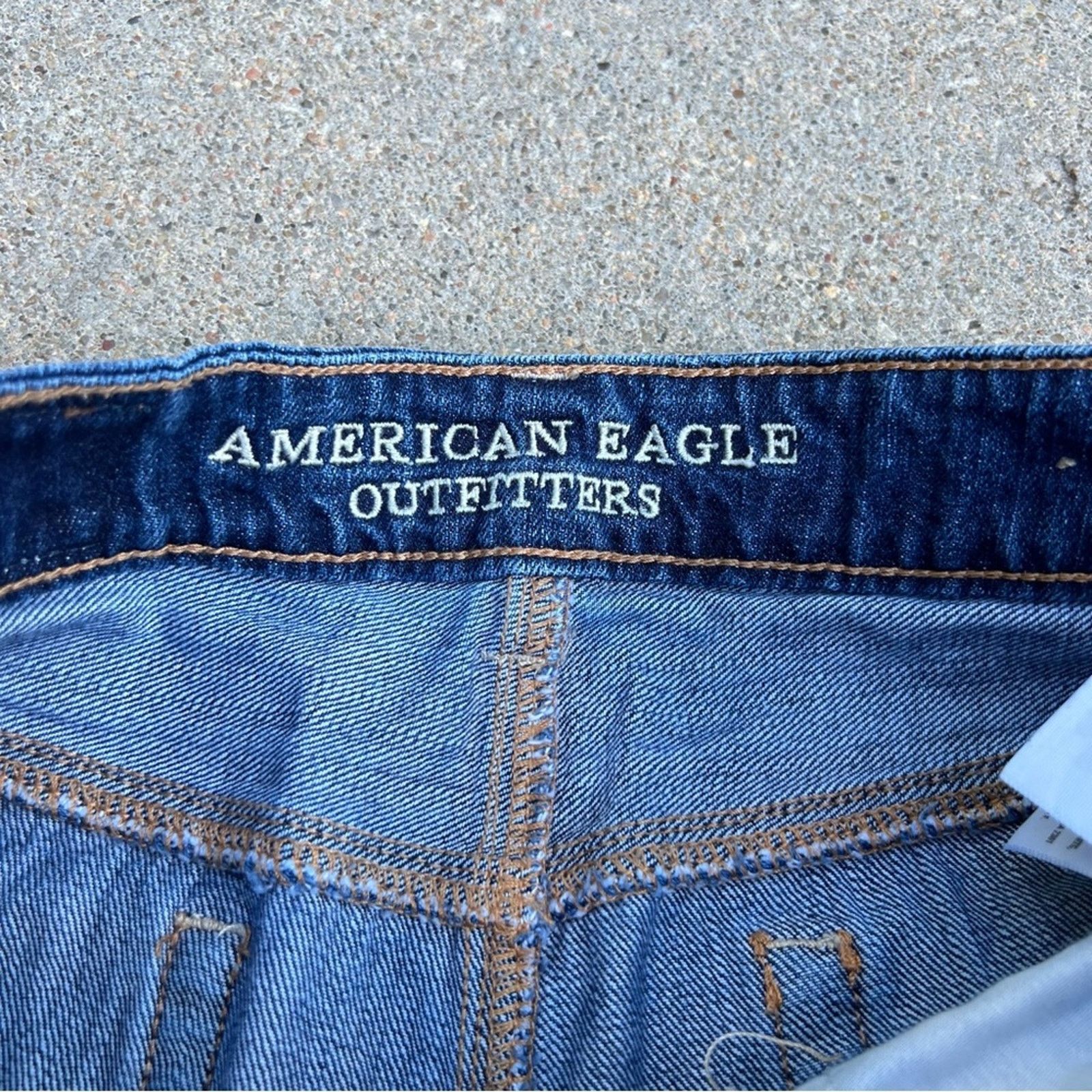 American Eagle Outfitters AEO high rise festival jean shorts peekaboo crochet pockets Size 25" / US 0 / IT 36 - 4 Thumbnail