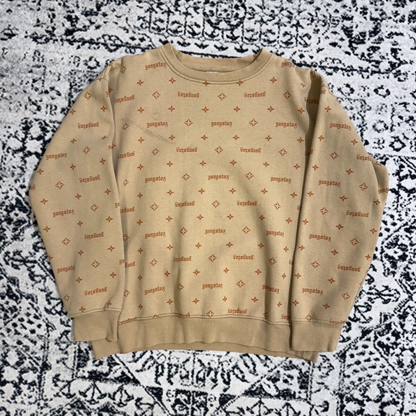 Vintage Gangsta Unisex Beige Cotton Crewneck Size XL Allover Print Size US XL / EU 56 / 4 - 1 Thumbnail
