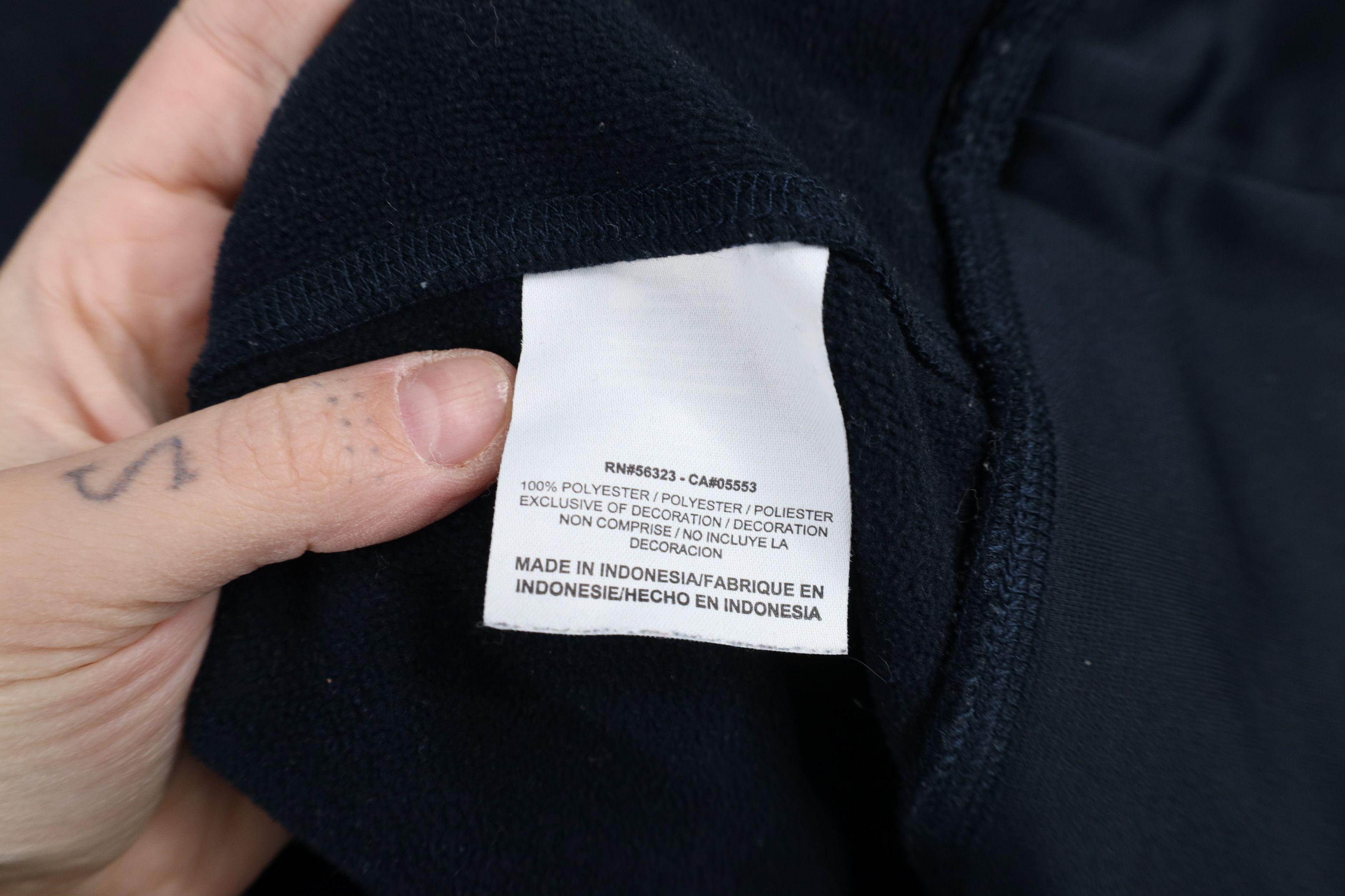 Nike × Vintage Vintage Y2K Nike Therma Fit Monochrome Lined Sweatshirt Size US XL / EU 56 / 4 - 8 Thumbnail