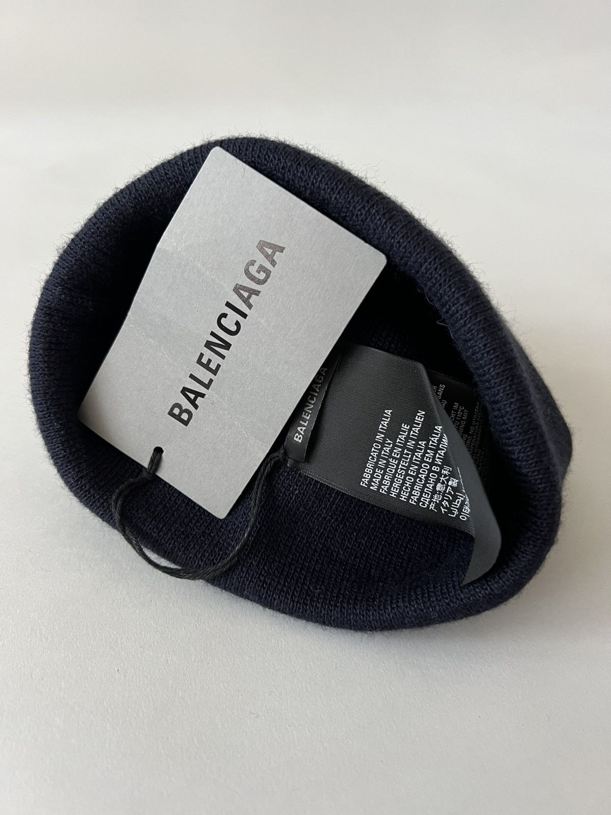 Balenciaga Balenciaga 3B Sport Icon Beanie Hat Size ONE SIZE - 2 Thumbnail