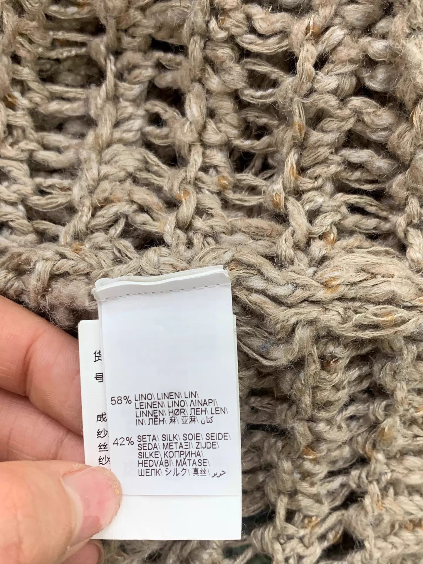 Brunello Cucinelli Brunello Cucinelli Khaki V-Neck Sequin Cutout Knit Sweater Size XS / US 0-2 / IT 36-38 - 4 Thumbnail