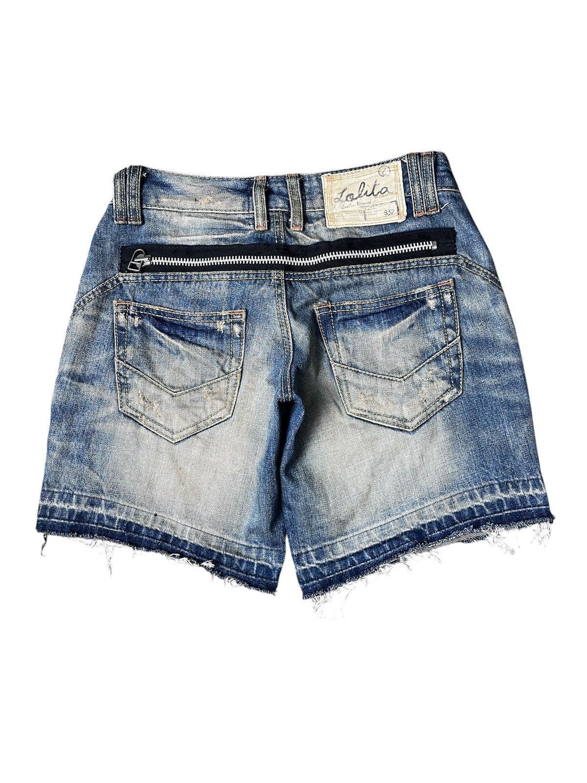 Lolita Distressed Hot pants