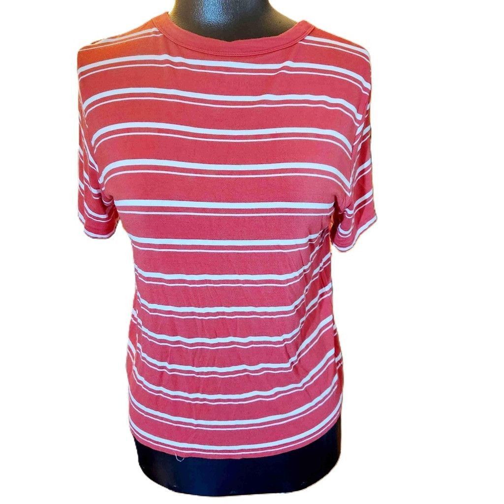 American Eagle Outfitters American Eagle Womens T-shirt Size M Size M / US 6-8 / IT 42-44 - 1 Thumbnail