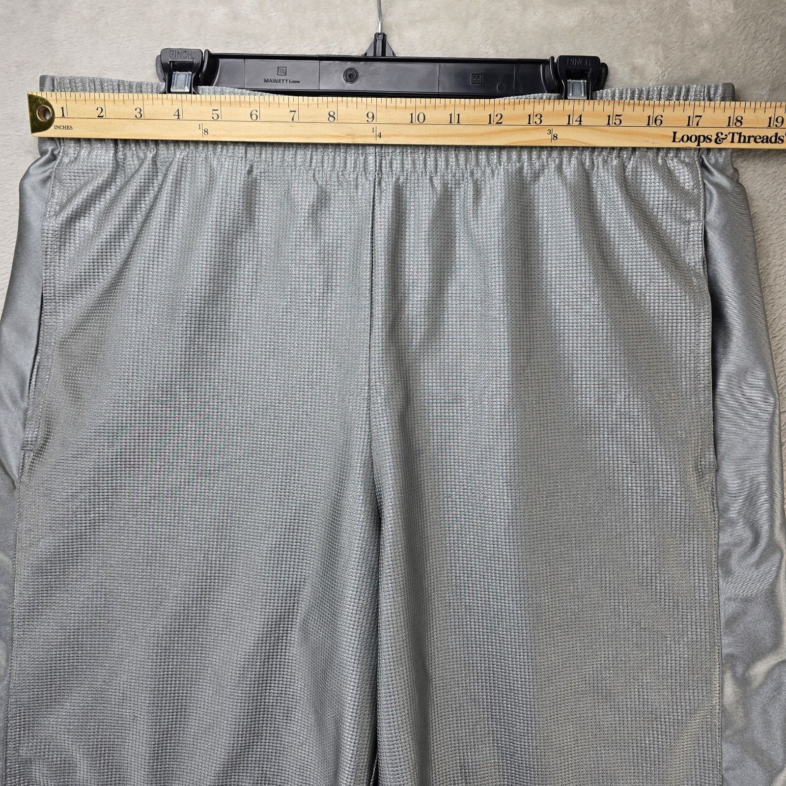 Nike Vintage Nike Basketball Shorts Medium Shiny Dazzle Silky Y2K Size US 36 / EU 52 - 9 Thumbnail