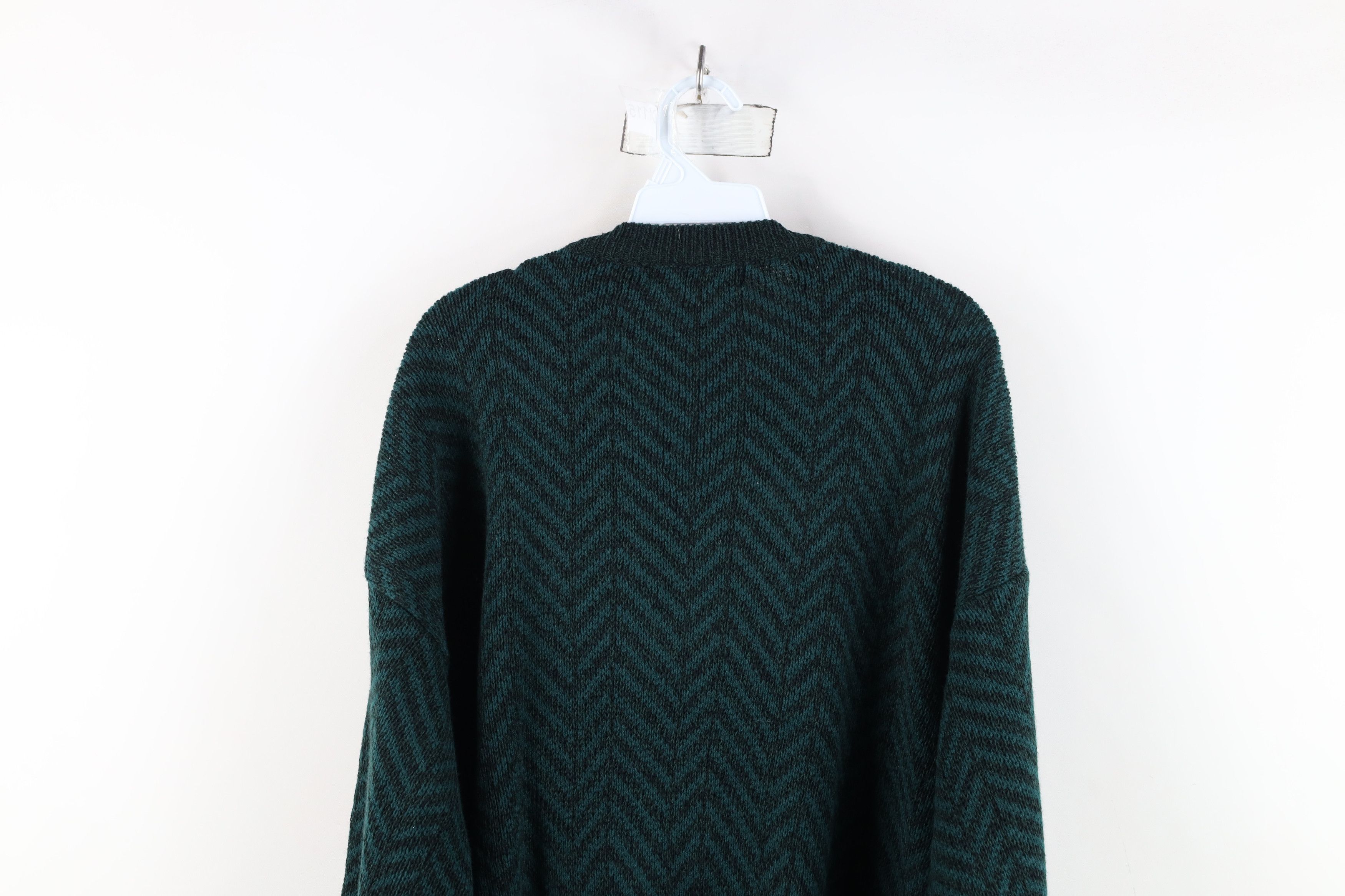 Vintage Vintage 90s Dapper Herringbone Knit V-Neck Sweater Green Size US L / EU 52-54 / 3 - 11 Thumbnail