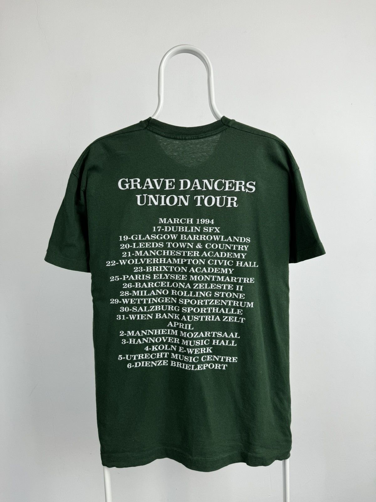 Band Tees Vintage 1994 Soul Asylum Grave Dancers Union Tour Tee Size US L / EU 52-54 / 3 - 2 Thumbnail