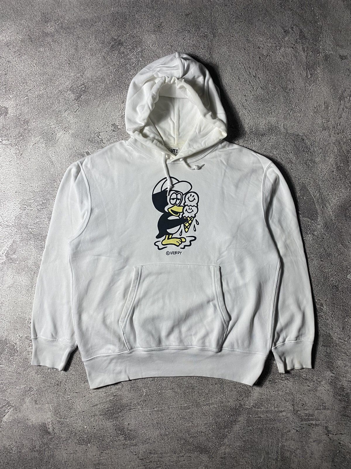 Uniqlo Uniqlo X Verdy Rise Again Hoodie Size US L / EU 52-54 / 3 - 1 Thumbnail