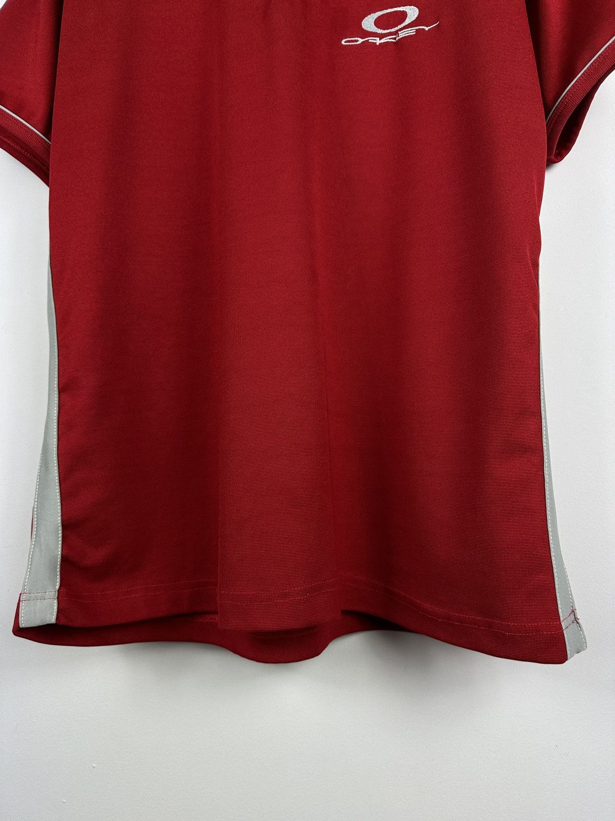 Oakley × Vintage Vintage Oakley Logo T-shirt Size US S / EU 44-46 / 1 - 6 Thumbnail