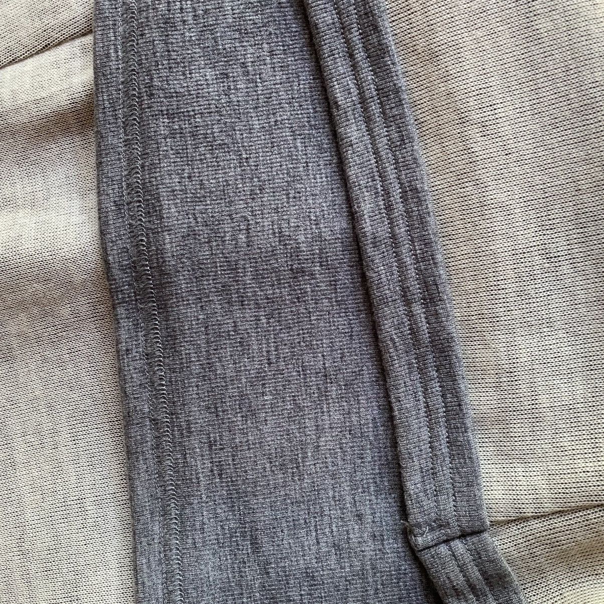 Jean Paul Gaultier Jean Paul Gaultier Light Grey Knit A-Line Skirt Size 27" / US 4 / IT 40 - 20 Thumbnail