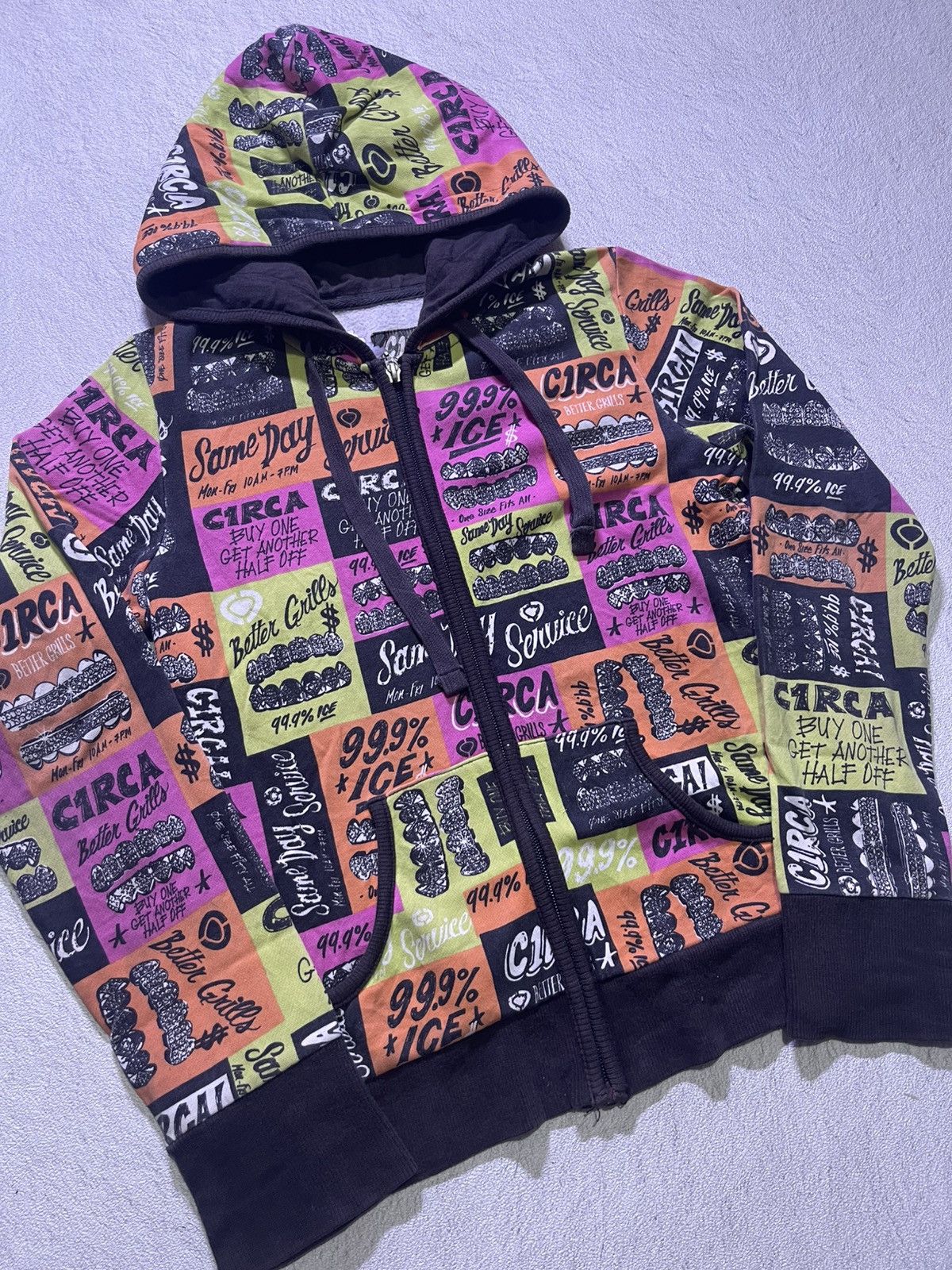 Hysteric Glamour Y2K CIRCA hoodies full ziper full print style Size US M / EU 48-50 / 2 - 2 Thumbnail