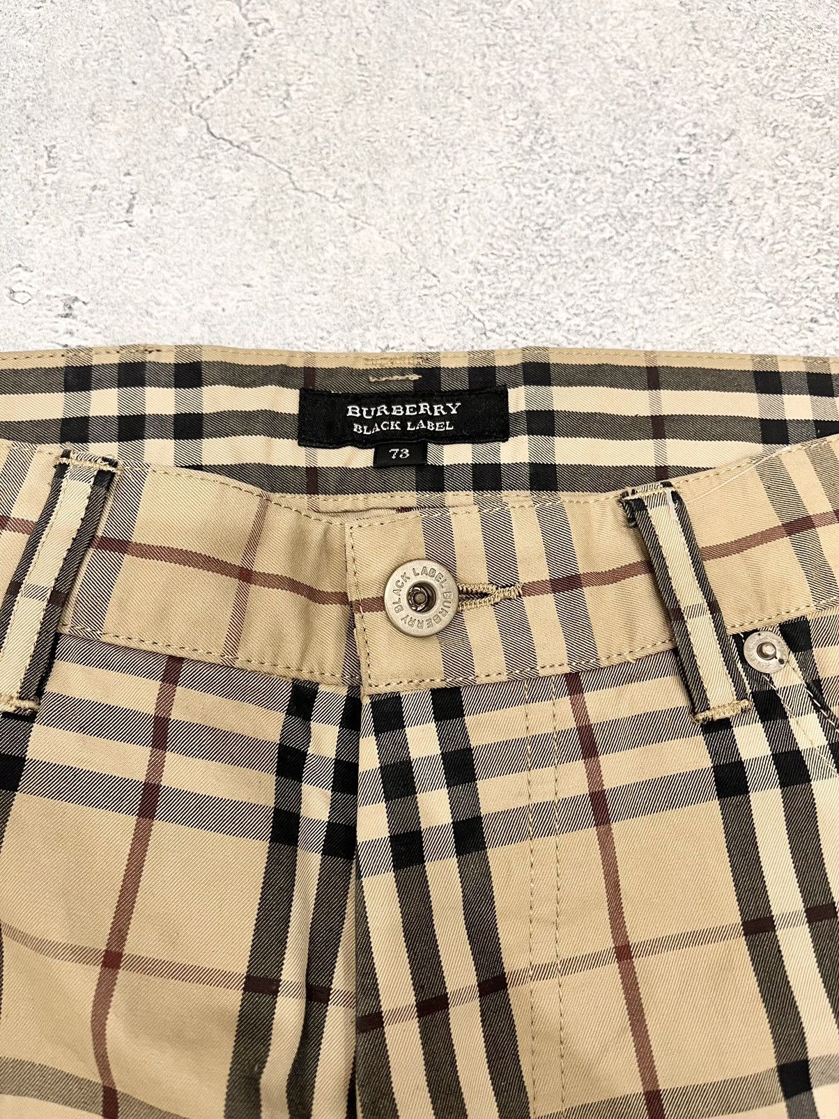 Burberry 2000s Burberry Black Label Nova Check Pants Size US 28 / EU 44 - 4 Thumbnail