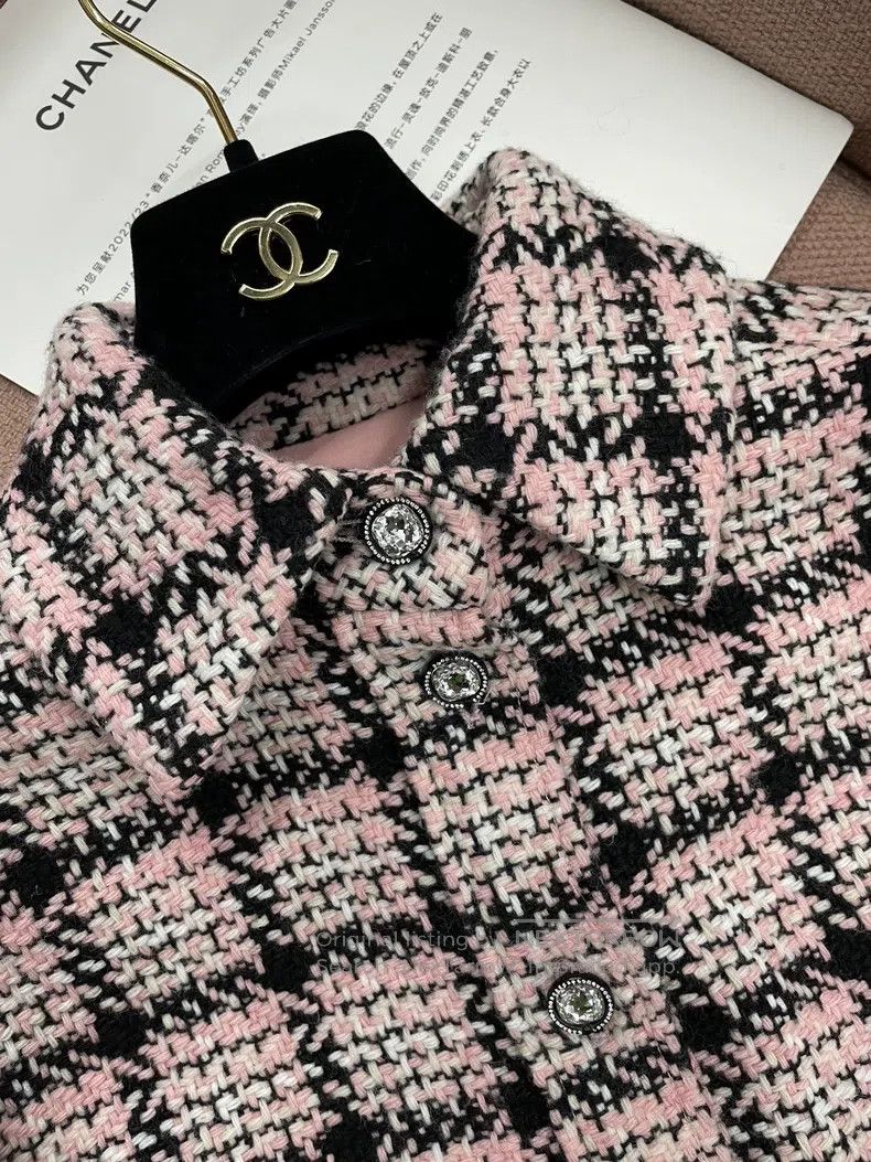 Chanel Chanel 21B pink, white and black plaid tweed knitted jacke Size XS / US 0-2 / IT 36-38 - 3 Thumbnail