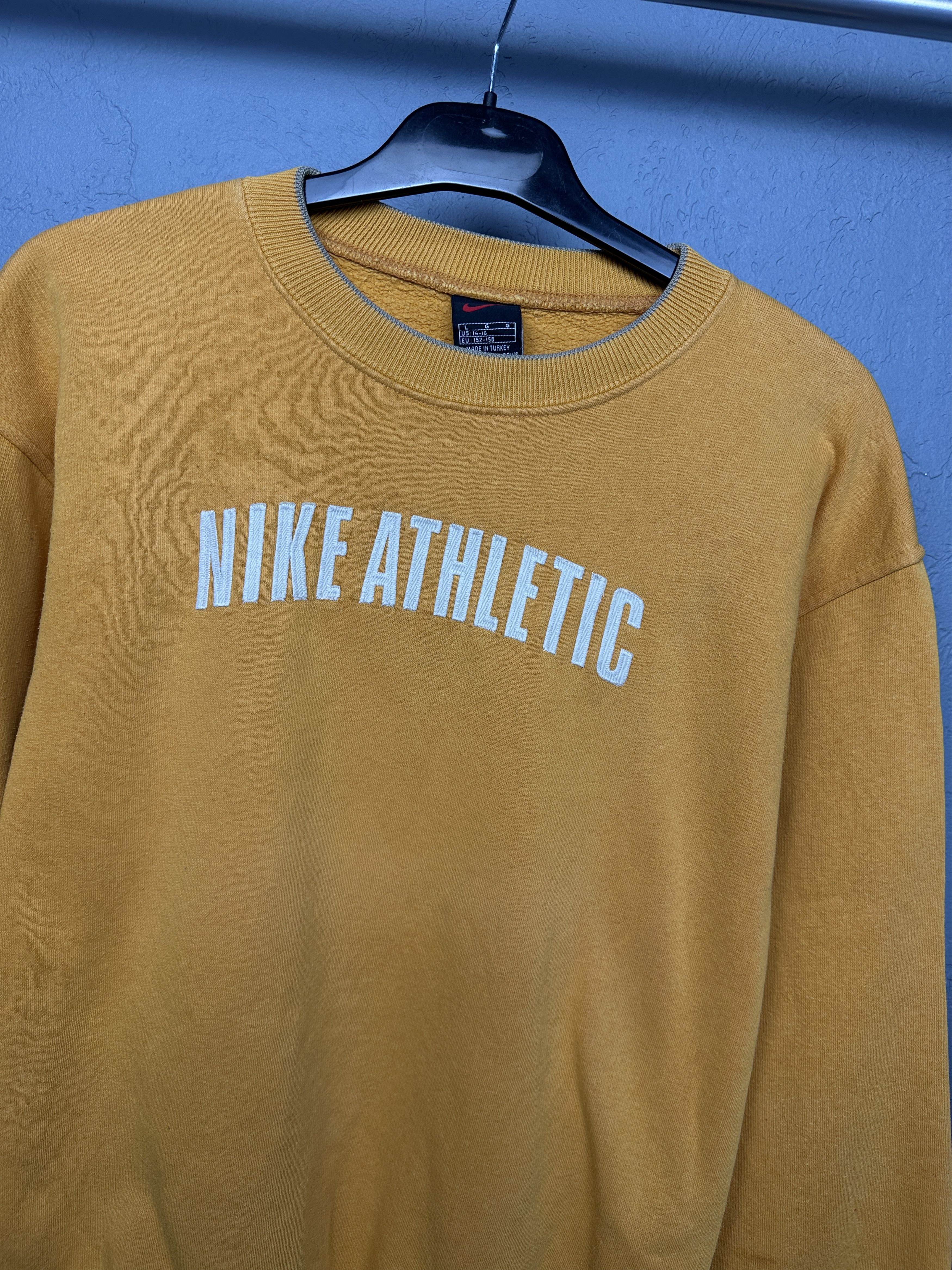 Nike Nike Athletic Womens Crew Neck Sweatshirt Size XS / US 0-2 / IT 36-38 - 2 Thumbnail