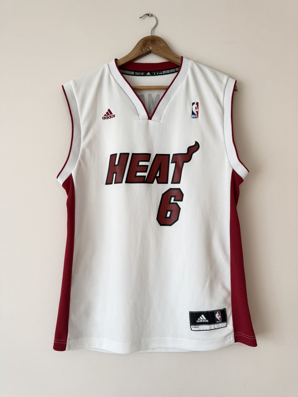 Adidas James #6 Miami Heat Basketball Jersey NBA Shirt Kit Size US M / EU 48-50 / 2 - 2 Thumbnail