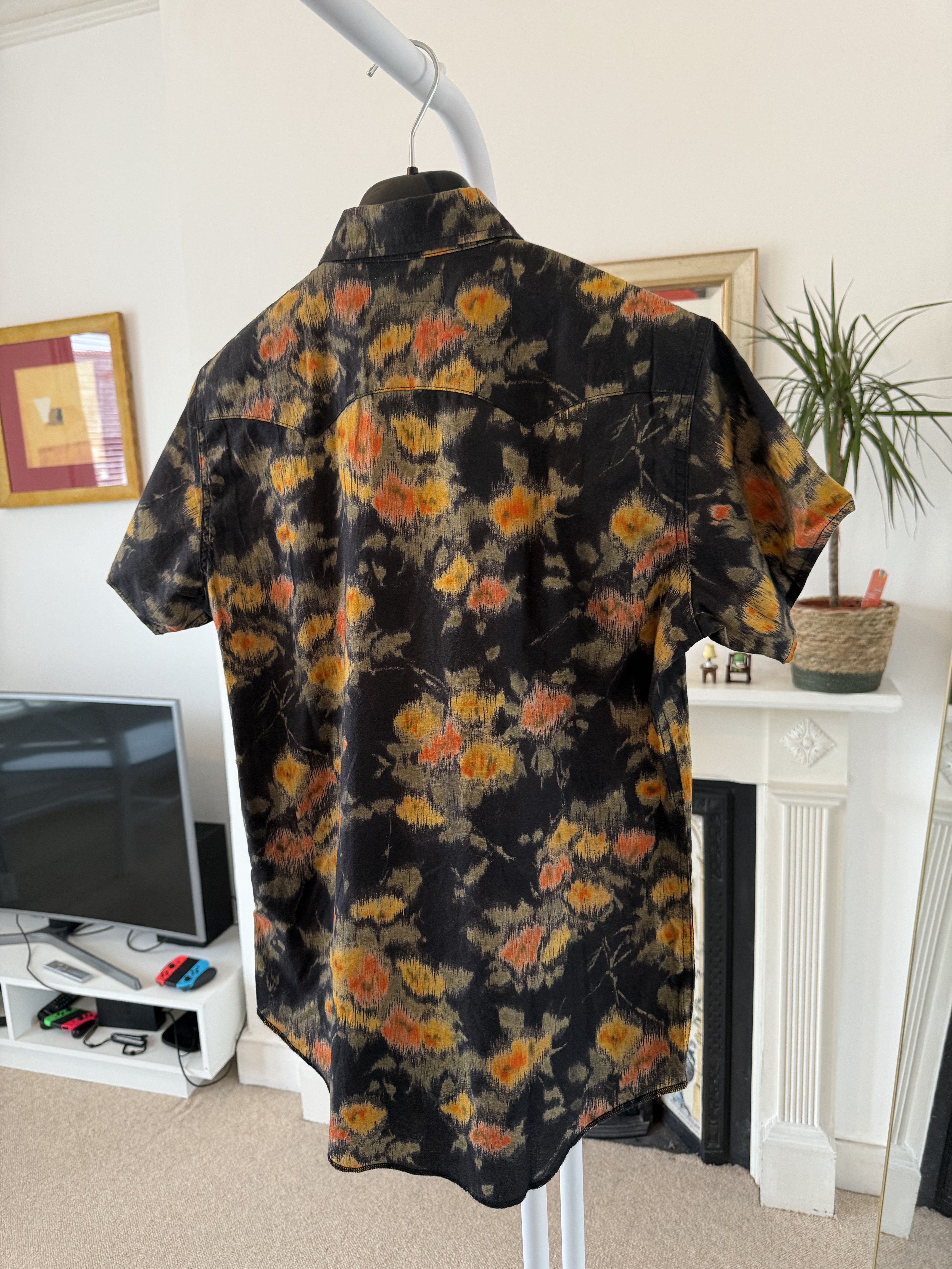 Saint Laurent Paris SS21 Saint Laurent Western Floral Short Sleeve Shirt Size US M / EU 48-50 / 2 - 5 Thumbnail
