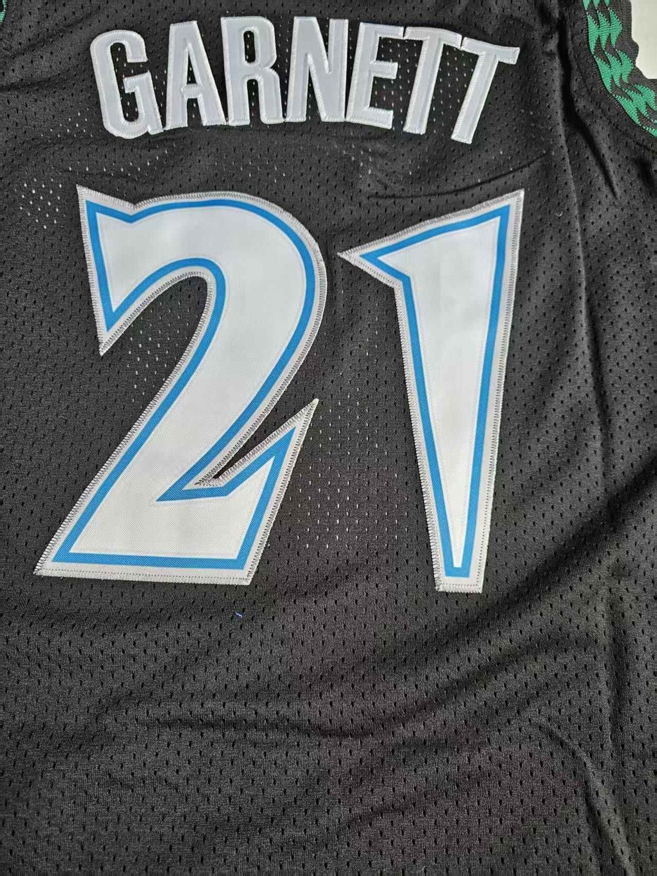NBA Minnesota Timberwolves Kevin Garnett Jersey Black Size US XL / EU 56 / 4 - 4 Thumbnail