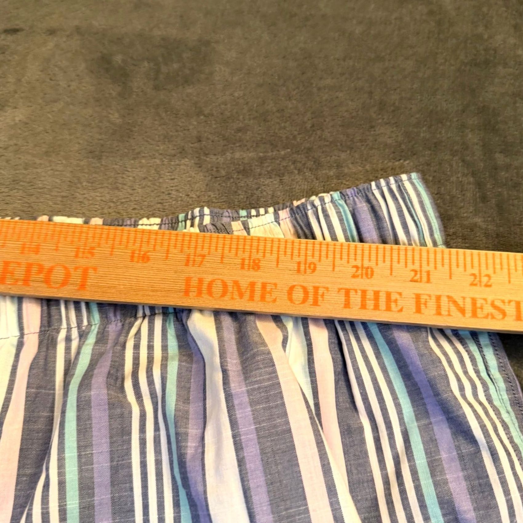 Roundtree & Yorke VINTAGE Roundtree Yorke? Size US 39 - 7 Thumbnail