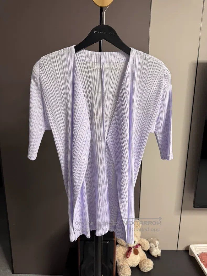 Issey Miyake Issey Miyake Blue and White Porcelain Cardigan Size L / US 10 / IT 46 - 1 Thumbnail