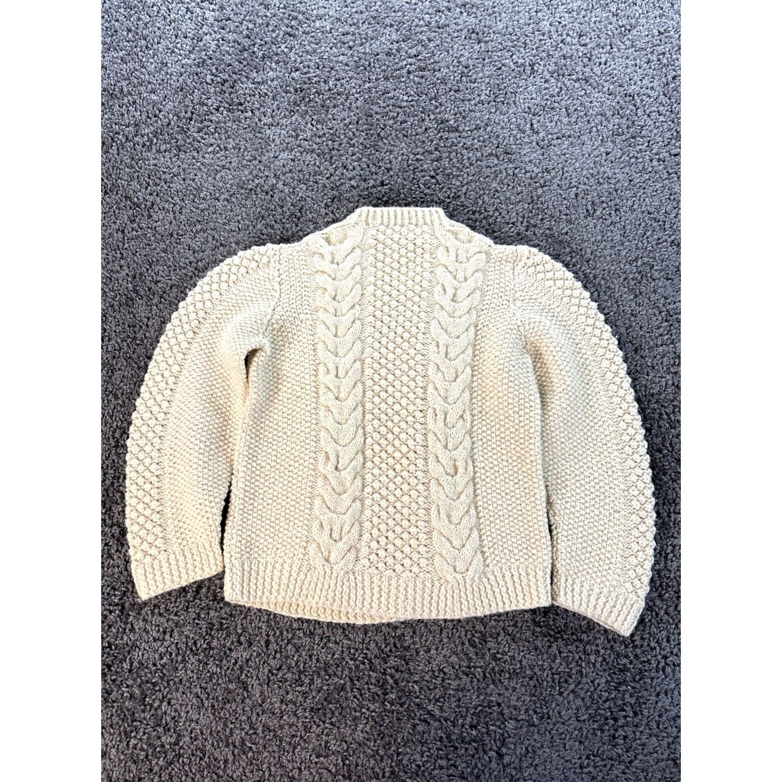 Vintage VINTAGE Handmade Wool Sweater Womens S Ivory Mock Neck Long Sleeve Fisherman Grandma 90s Classic Pullover Size S Girls/Womens Size S / US 4 / IT 40 - 4 Thumbnail