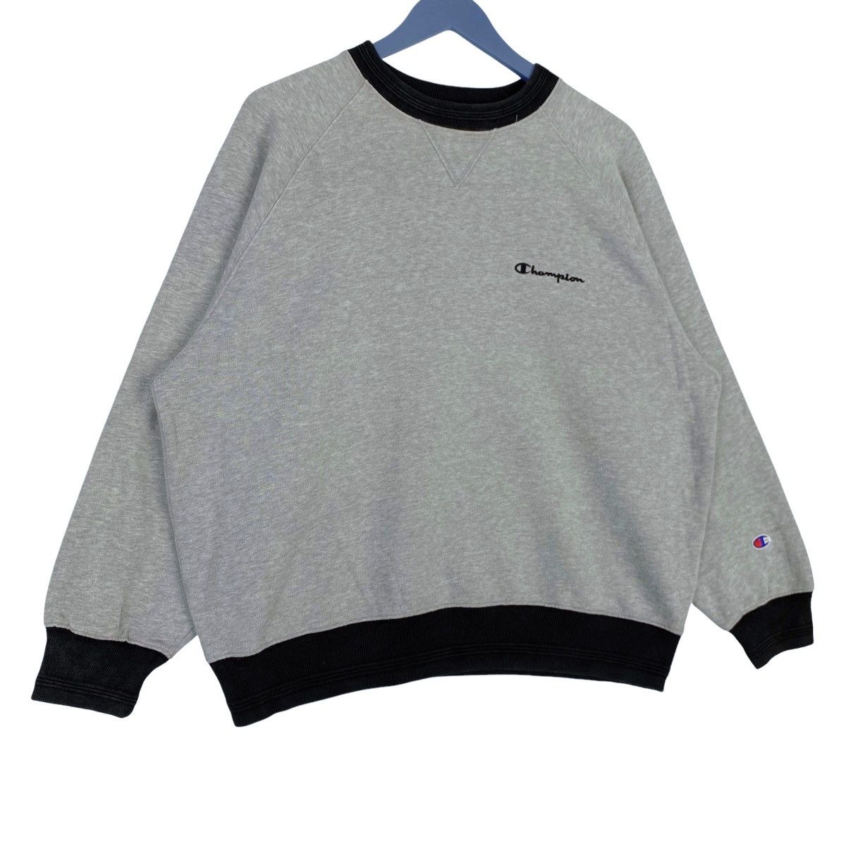Champion × Vintage Vintage Champion Embroidered Logo Crewneck Sweatshirt Gray Size M / US 6-8 / IT 42-44 - 3 Thumbnail