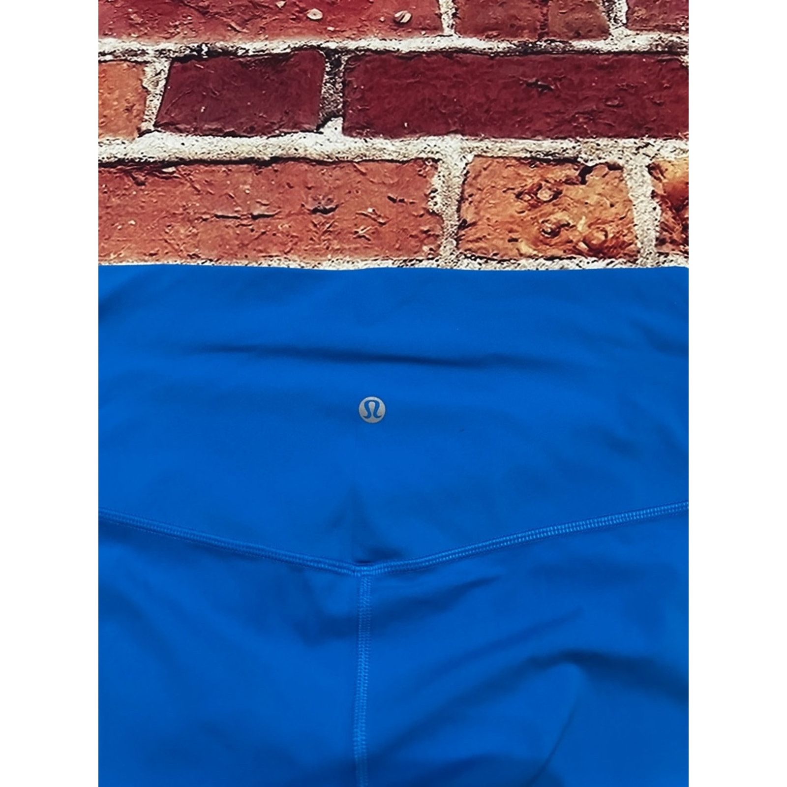 Lululemon Lululemon leggings a size 8 Size 30" / US 8 / IT 44 - 7 Thumbnail