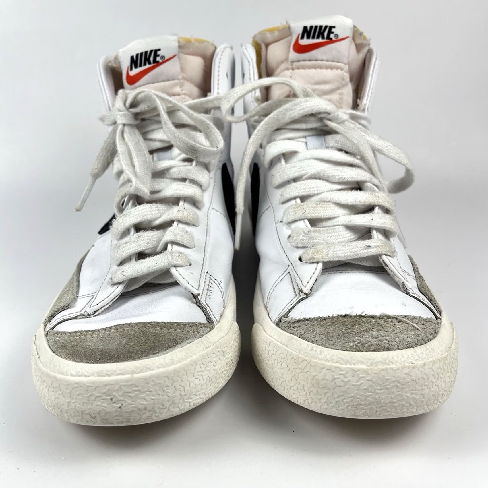Nike Nike Blazer Mid '77 Women’s Size 8 White Black Athletic Sneakers CZ1055-100 Size M / US 6-8 / IT 42-44 - 3 Thumbnail