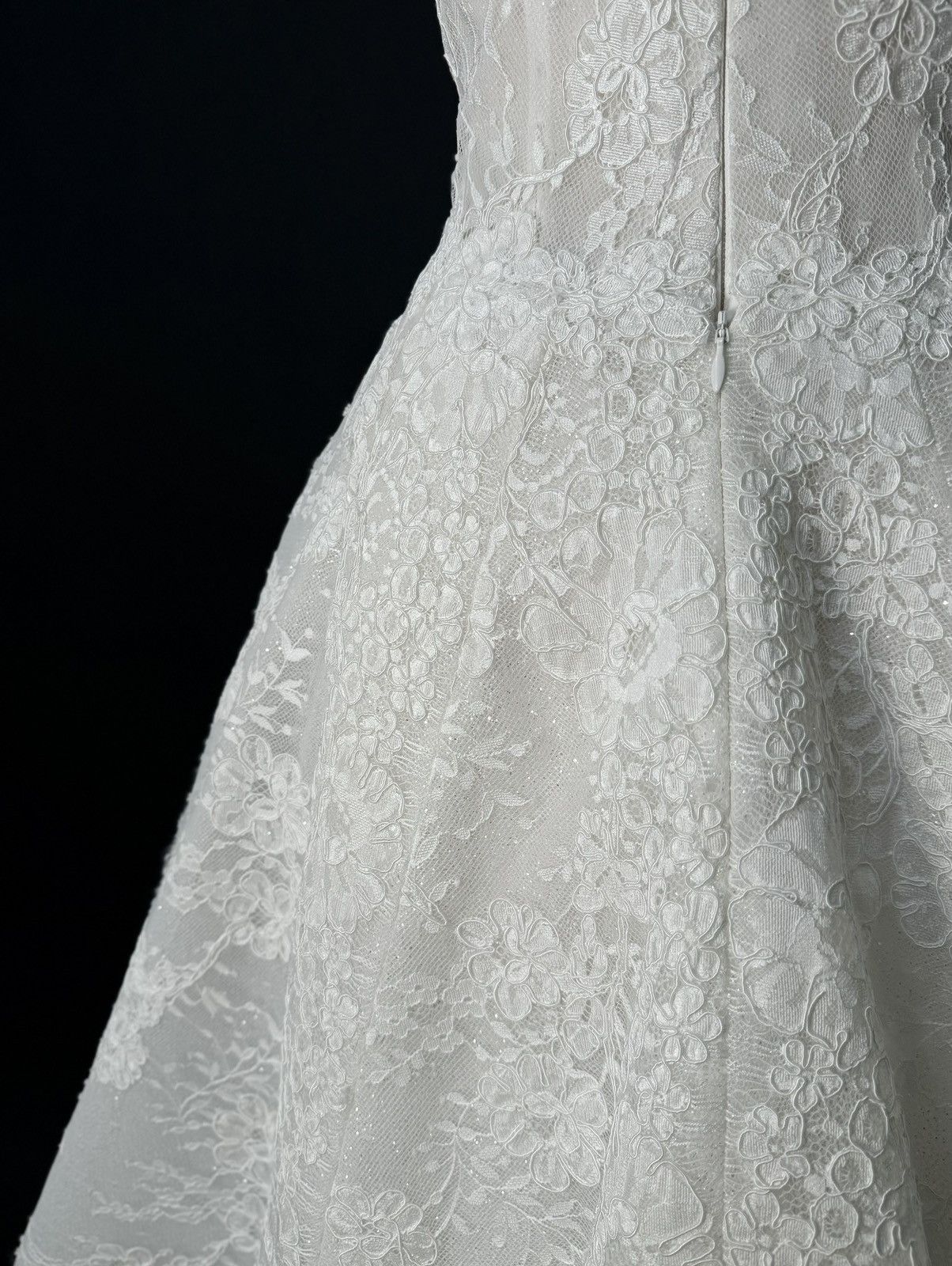 Other Preloved US 6-8 Anna Augusta French corded lace Bridal Gown Size M / US 6-8 / IT 42-44 - 6 Thumbnail